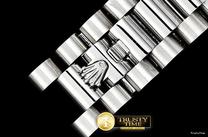 0414 Durable RDD0215B – DayDate 36mm 684